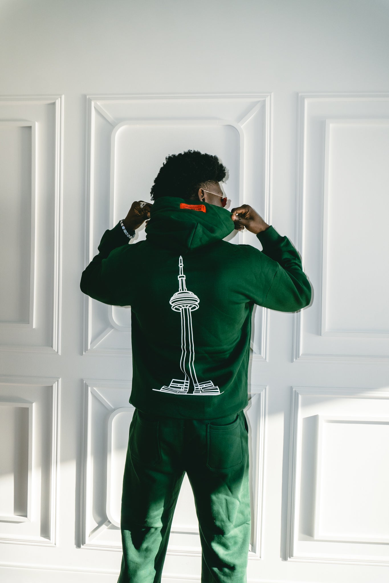 AV Iconic Uniform - Green