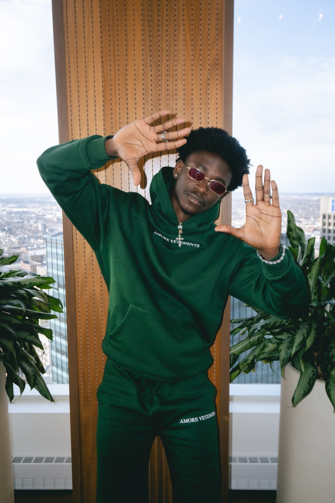 AV Iconic Uniform - Green